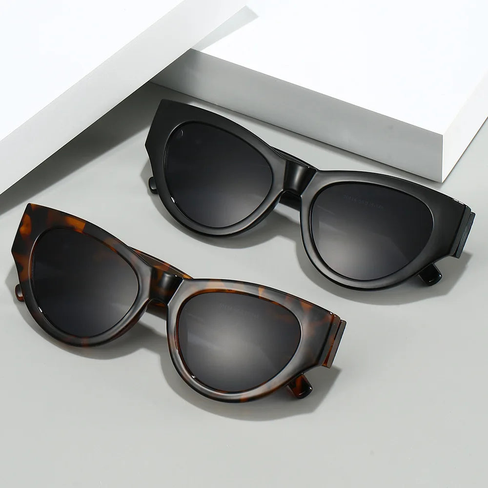 2025Retro Cat Eye Frame Sunglasses Women Black Large Frame Sun Glasses High Quality Brands Sunglss for Ladies Gafas De Sol Mujer